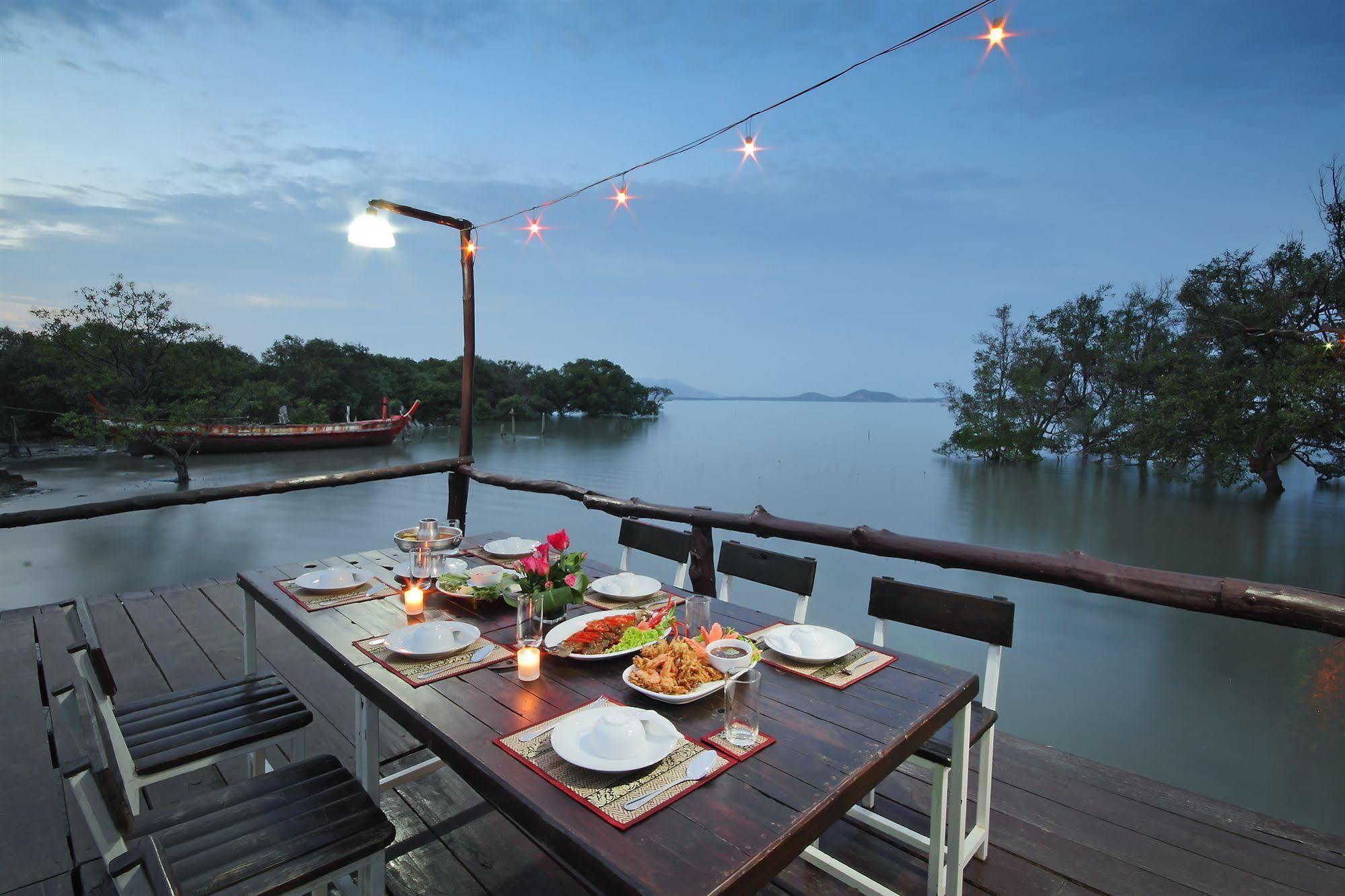The Villa Laemhin Lagoon Resort Phuket Exterior foto