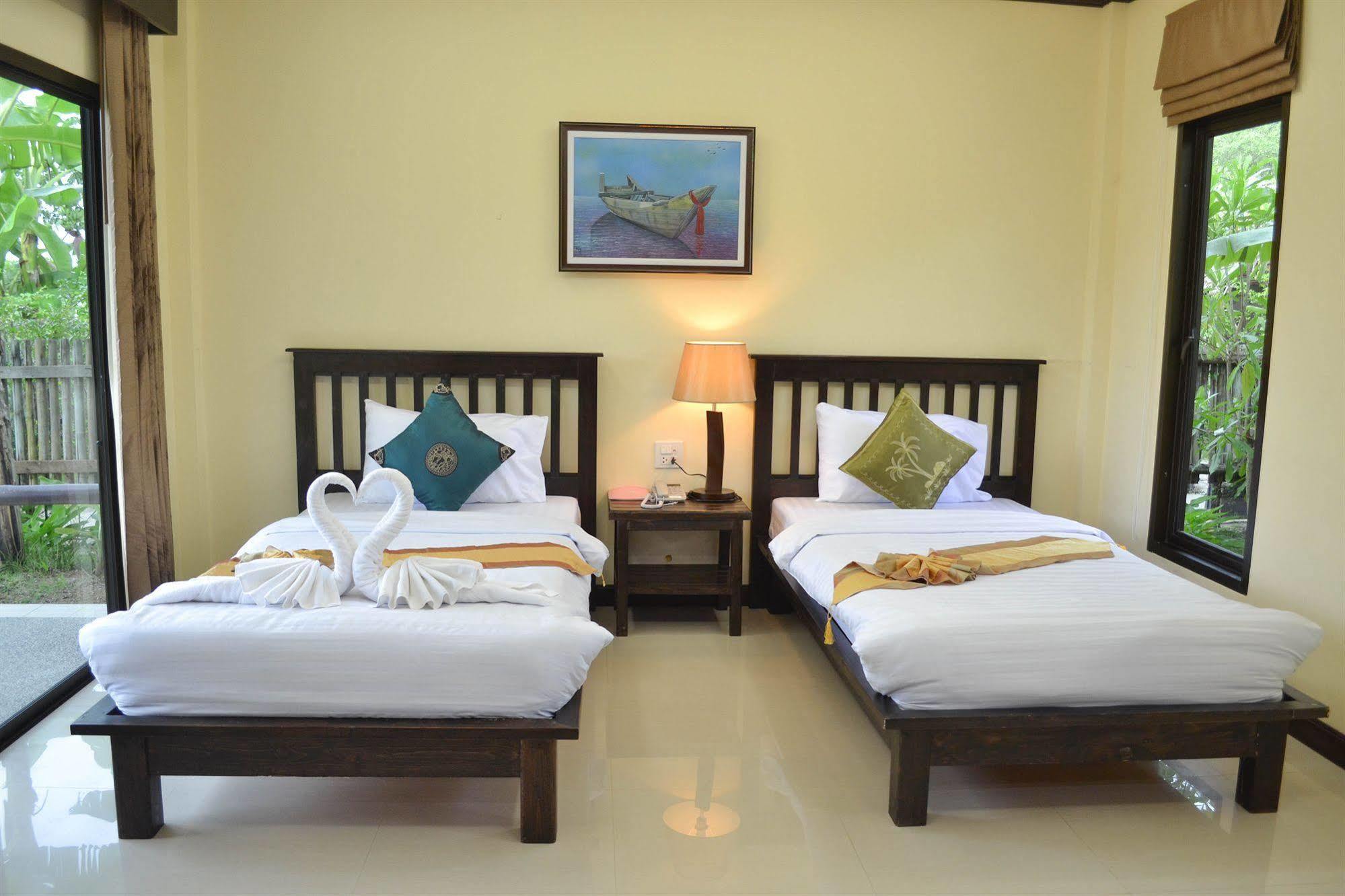 The Villa Laemhin Lagoon Resort Phuket Exterior foto